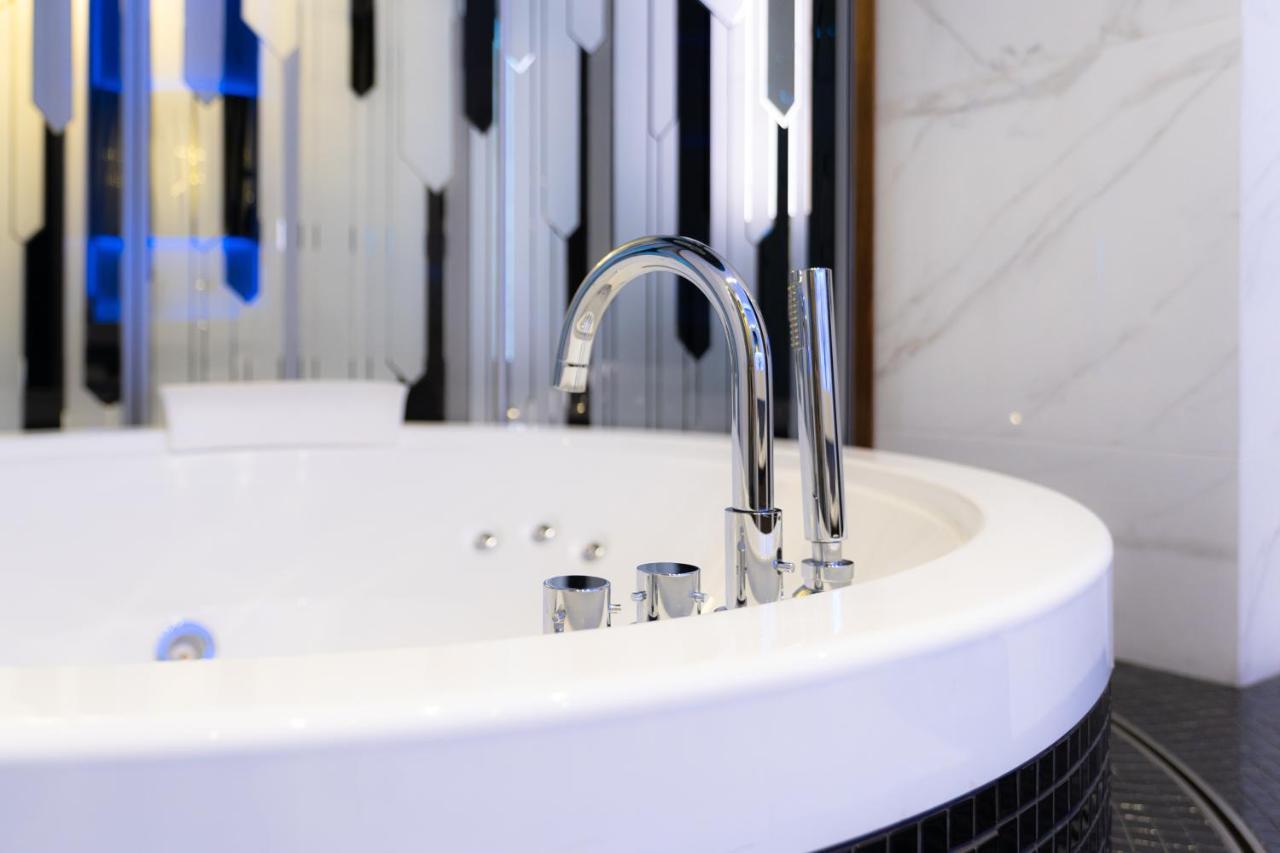 Tsarsky Hotel كييف المظهر الخارجي الصورة